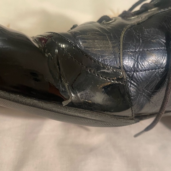 Chanel Leather & Patent Leather Lace-Up Shoes Size 40/  US10 - Picture 13 of 14